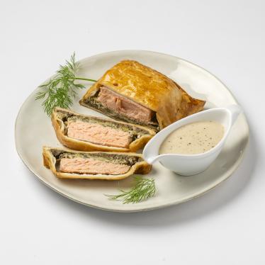 Saumon Wellington mat Wäisswaïnzooss (±650g)
